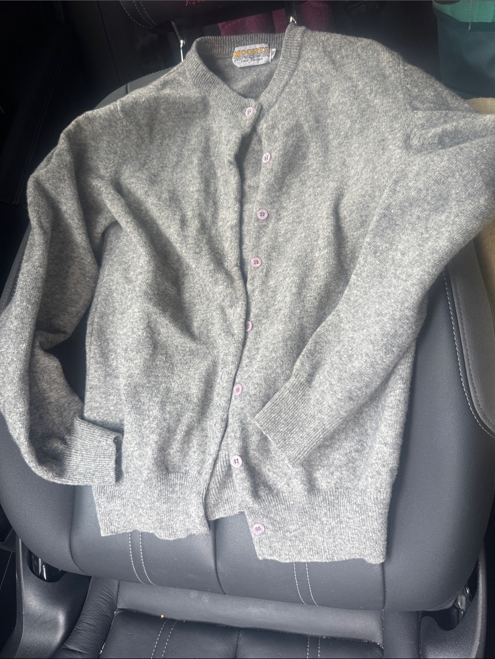Women’s Light Gray Button-Front Cardigan Sweater Cashmere